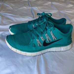 Nike free 5.0 teal